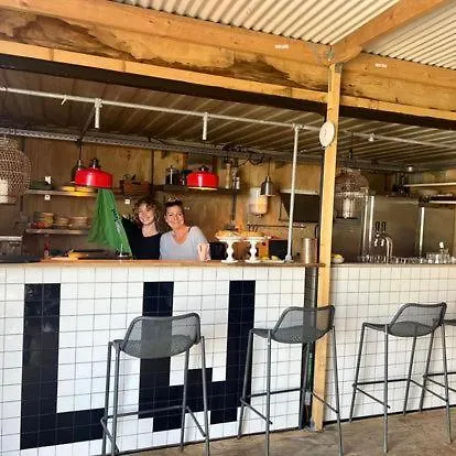 Houseboat Tjonger Ns003 Úszó hotel