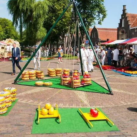Úszó hotel Houseboat Tjonger Ns003