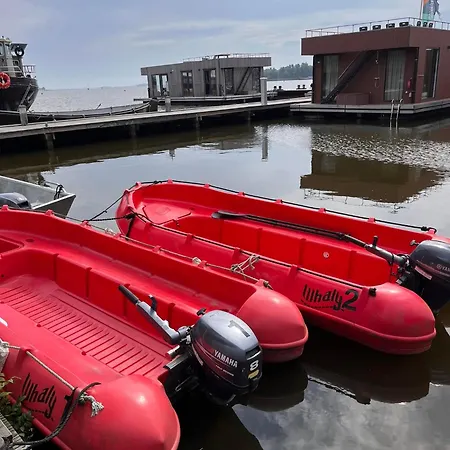 Úszó hotel Houseboat Tjonger Ns003 Monnickendam